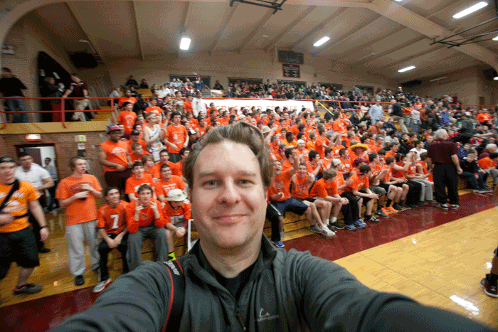 brother rice crazies with photographer