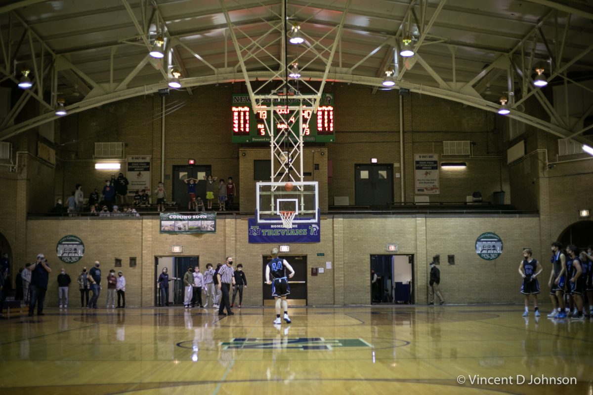 Gates Gym at New Trier was just old, it was unique. Built in 1928 it had style even then. 