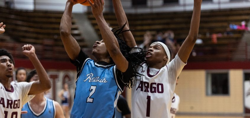 Photo Gallery: Basketball, 2026 IHSA 4A Regional Quarter, Reavis vs. Argo